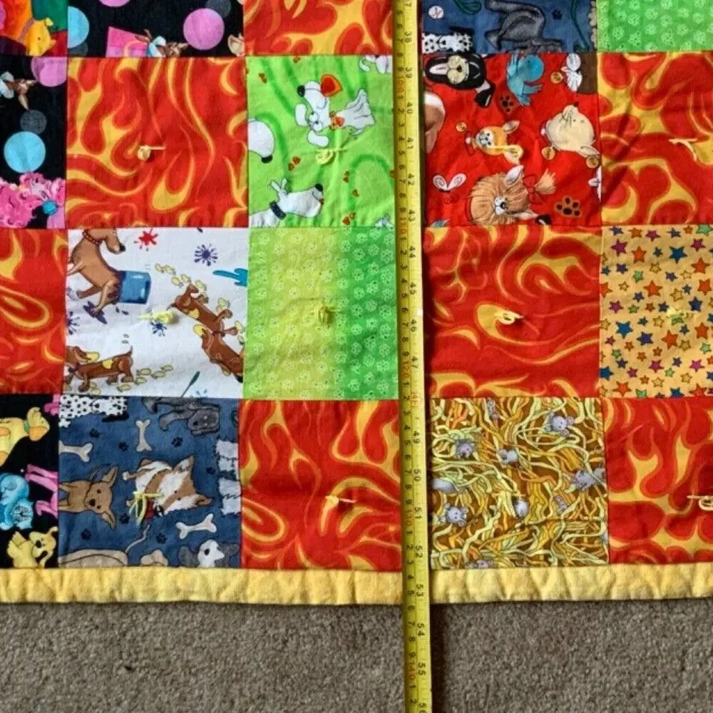 PATCH WORK QUILT Cartoon Animals Handmade: Alston Corner Quilt Group Rainier OR